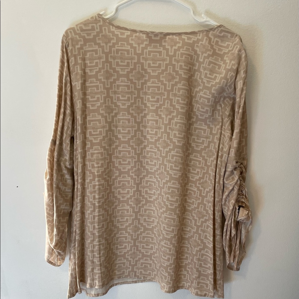 Embroidered top - Picture 5 of 5